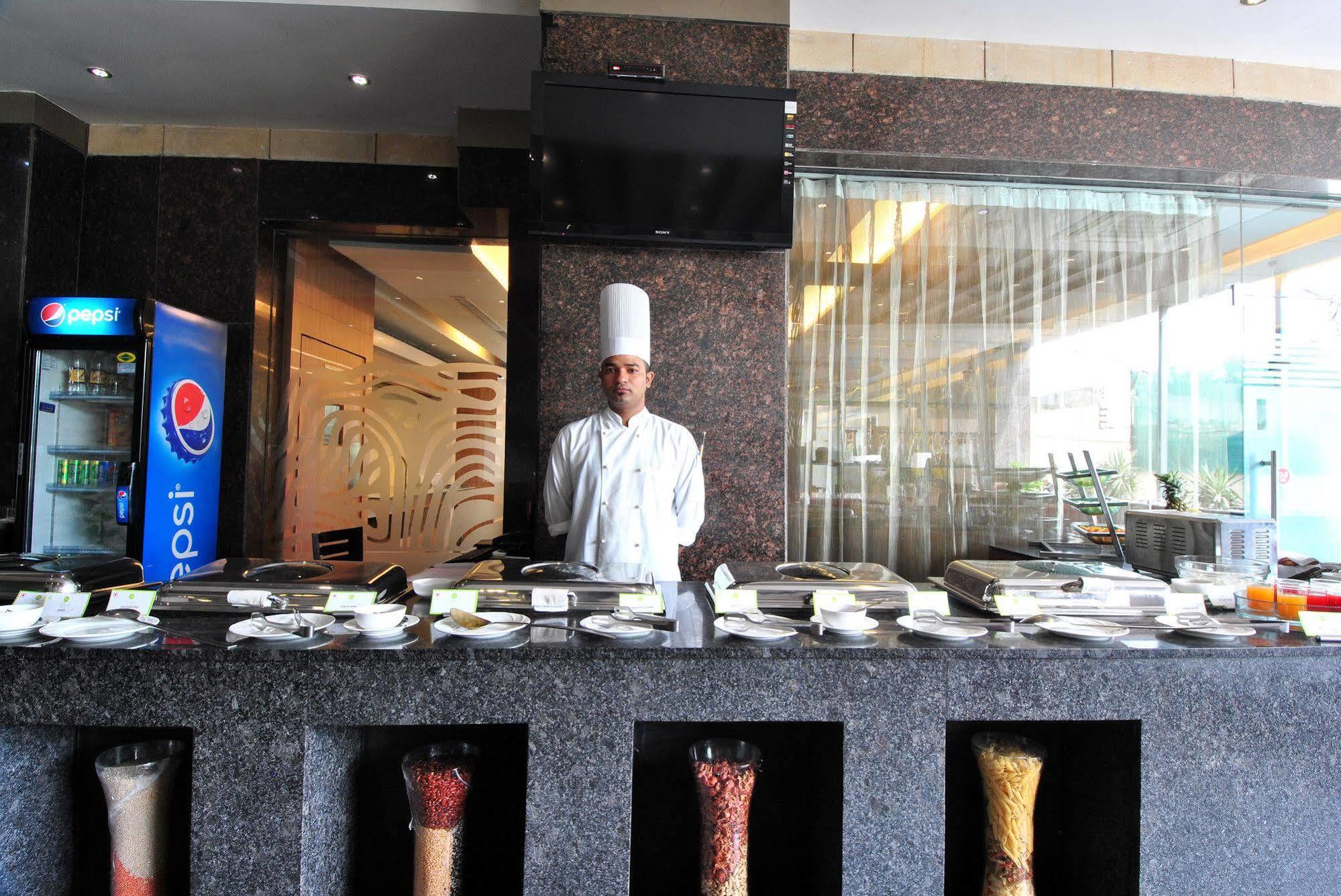 The Habitare Gurgaon Exterior foto
